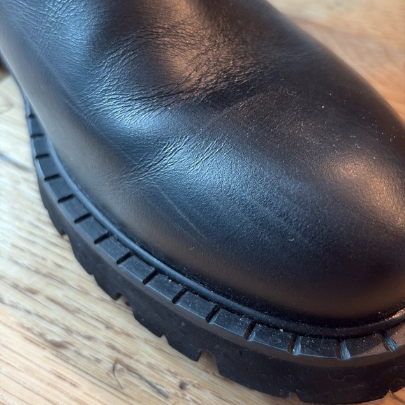 La Canadienne leather Boots w/Dustbag. Size 11 - Picture 7 of 11